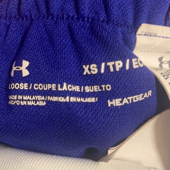 Under Armour running shorts - Picture 6 of 7